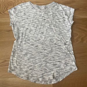 Lululemon Another Mile Short Sleeve Sz 4